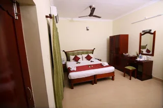 Ковалам: Hotel Searock