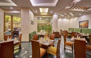 Горакхпур: HHI Varanasi