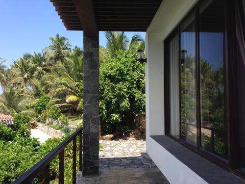 Унаватуна: Vista Rumassala Villas