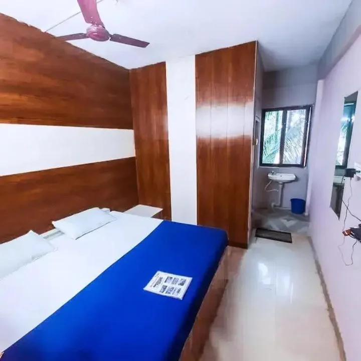 Лонда: Shree Lodge