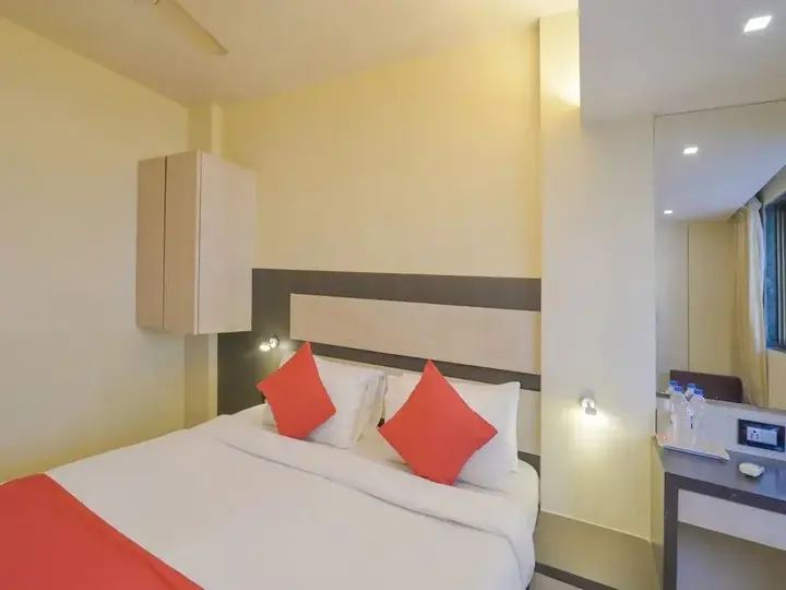 Нави-Мумбай: Hotel Mansarovar Panvel