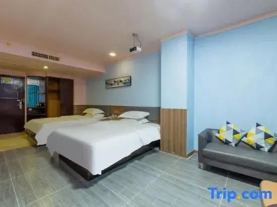 Янгиианг: Yangjiang Naqiaorui Hotel (Baili Plaza)