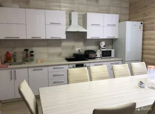 Новоабзаково: Гостевой Дом Коттедж на Горнолыжной 37а