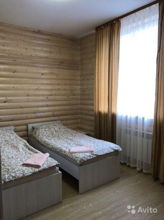 Новоабзаково: Гостевой Дом Коттедж на Горнолыжной 37а