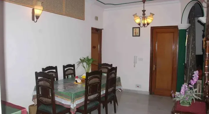 Нью-Дели: Holiday Home Stay