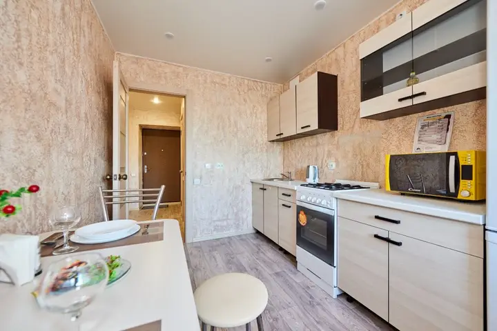Апартаменты Sutki VIP Краснова 40 — фото 1