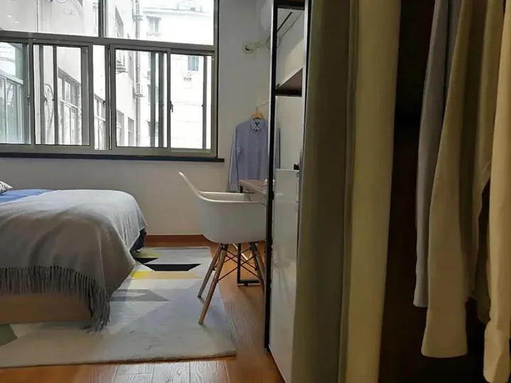 Шанхай: UMI Community Lujiazui Branch