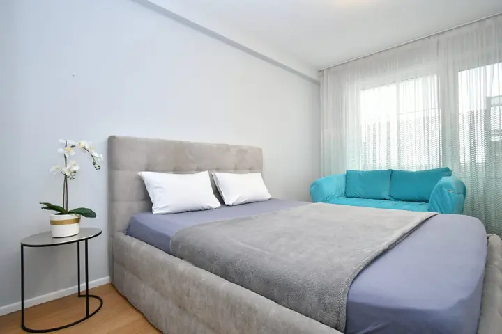 Красноярск: Квартира KRASROOM 3-комн ЛЮКС в Центре