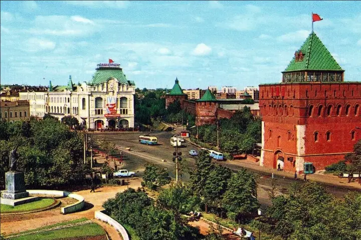 Нижний Новгород: Апартаменты Кремль. Пл. Минина и Пожарского.