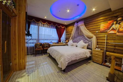 Сучжоу: Alibaba Holiday Hotel (Suzhou Guanqian)
