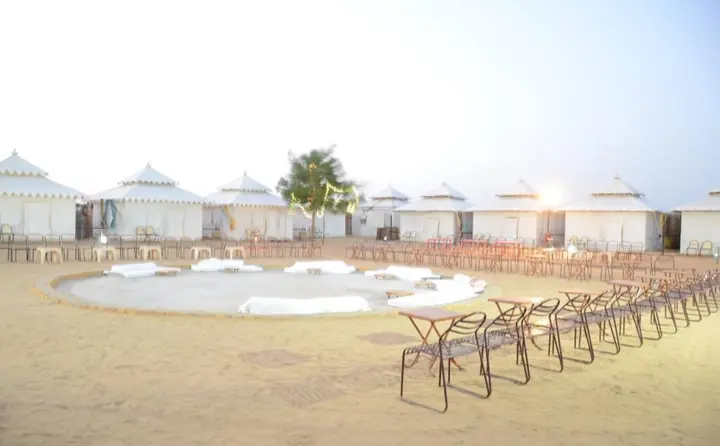 Джайсалмер: Funkyard Desert Camp