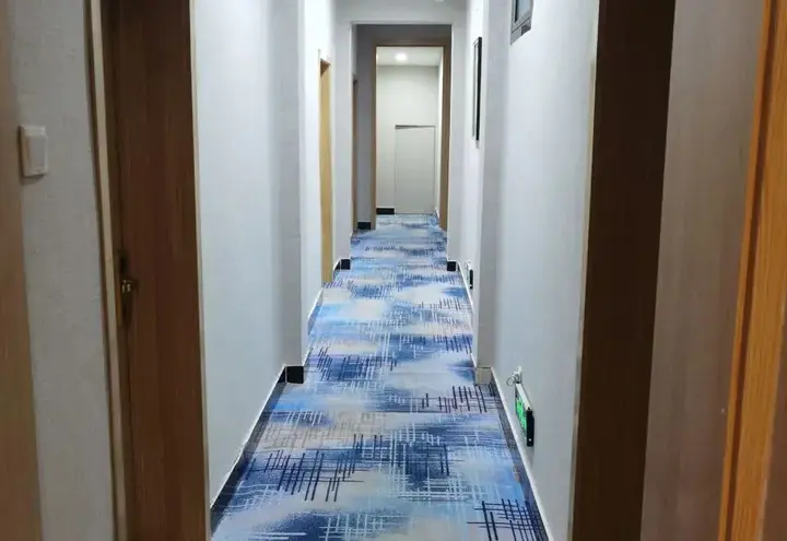 Лянфан: Tianqi Hotel