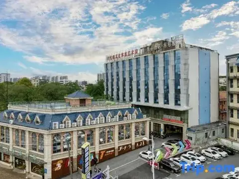 Шанграо: Wuyue Yuexin No.6 Library (Shangrao Passenger Transport Center Branch)