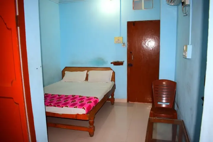 Деревня Валадгаон: Balaji Guest House
