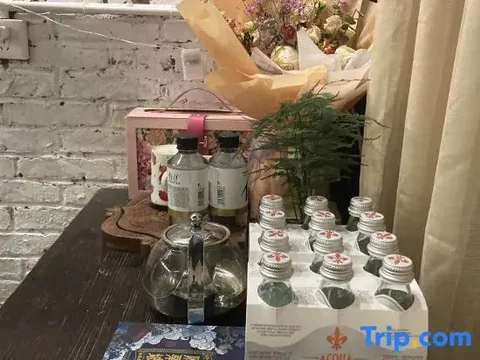 Шангри-Ла: Zifengxuan Boutique Inn