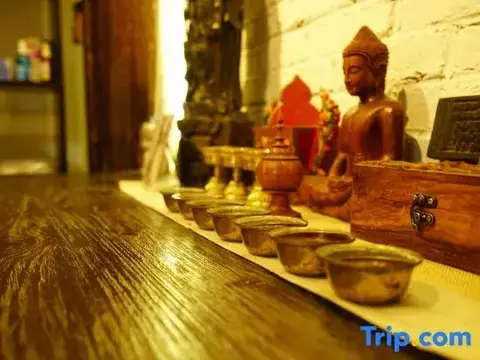 Шангри-Ла: Zifengxuan Boutique Inn