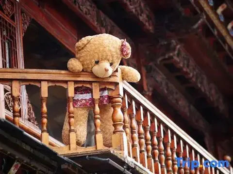 Шангри-Ла: Zifengxuan Boutique Inn