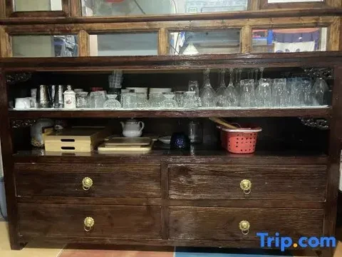 Шангри-Ла: Zifengxuan Boutique Inn