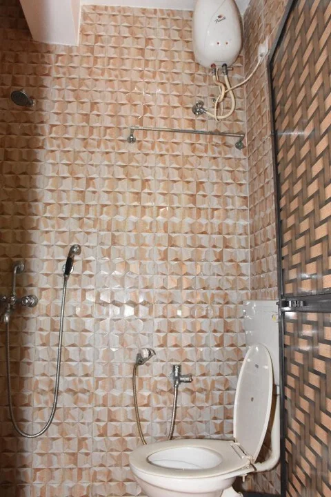 Арамбол: La Cayden's Guest House