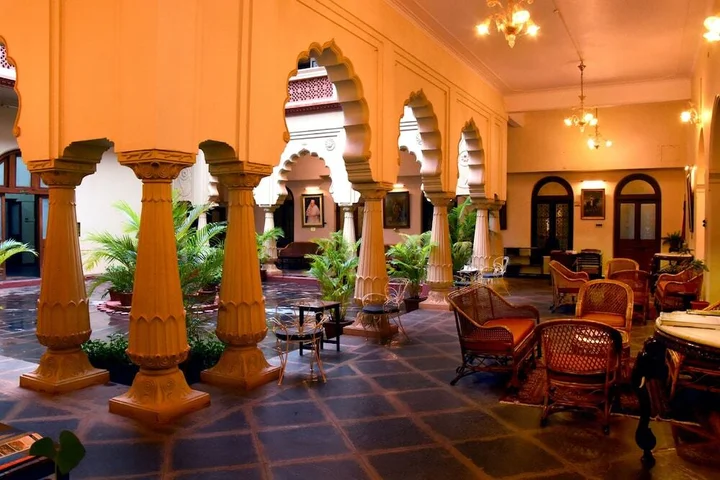 Хоспет: WelcomHeritage Shivavilas Palace, HAMPI