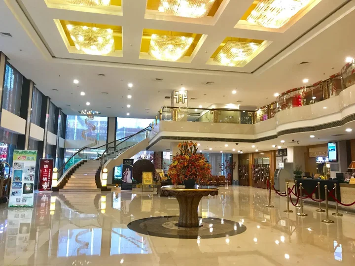 Чаочжоу: Chaozhou Hotel