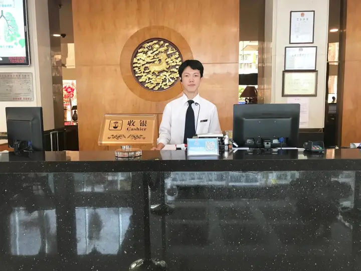 Чаочжоу: Chaozhou Hotel