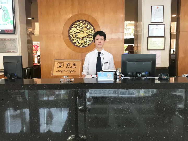 Чаочжоу: Chaozhou Hotel