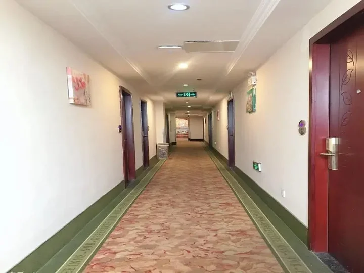 Чанчжоу: 格林豪泰(常州武进汽车总站店)