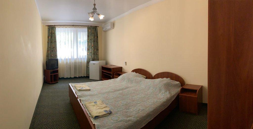Отрадное: Гостевой дом Лаванда