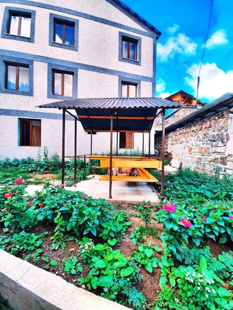 Цахкадзор: Cottage