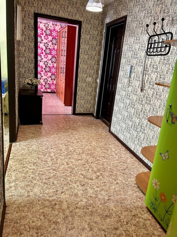 Ленинск-Кузнецкий: Lenina 67/4 Apartments