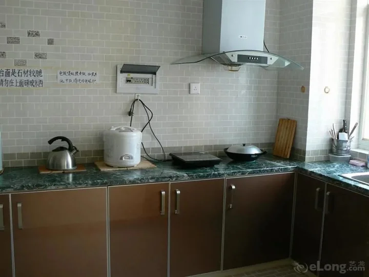 Цзинхун: Xiaojuan Family Hotel Jiariwan Branch