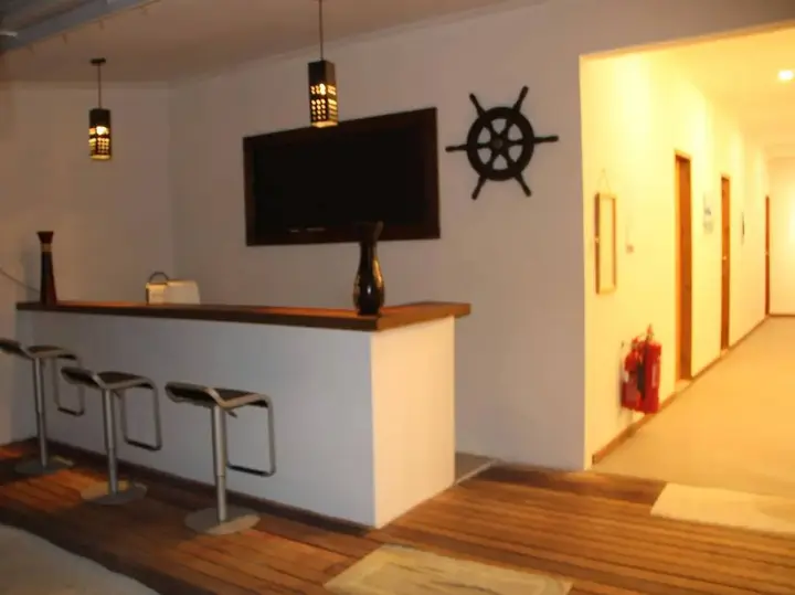 Тулусду: Cokes Surf Shack