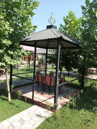 Шеки: Kepez qonaq evi