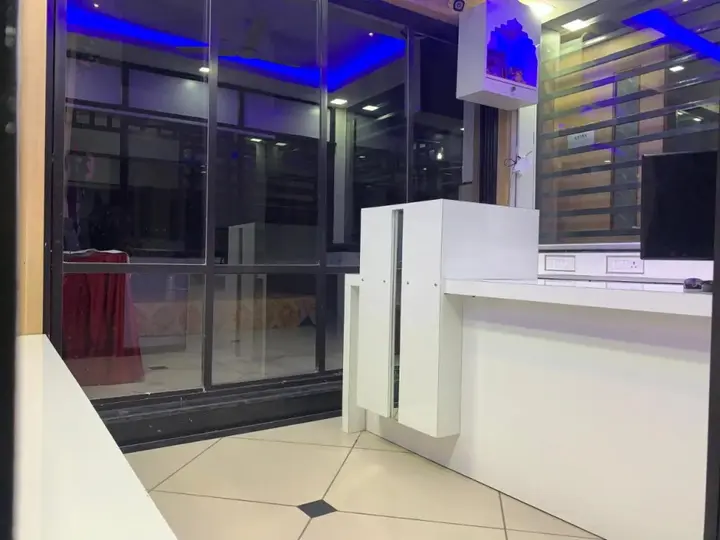 Нагпур: Hotel Mansarovar Luxury Business Hotel