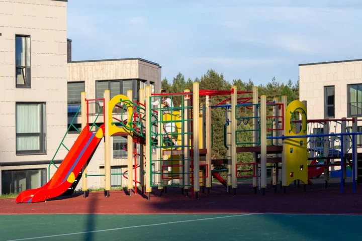 Сярьги: Апартаменты LetYourFlat "Охта парк Панорама