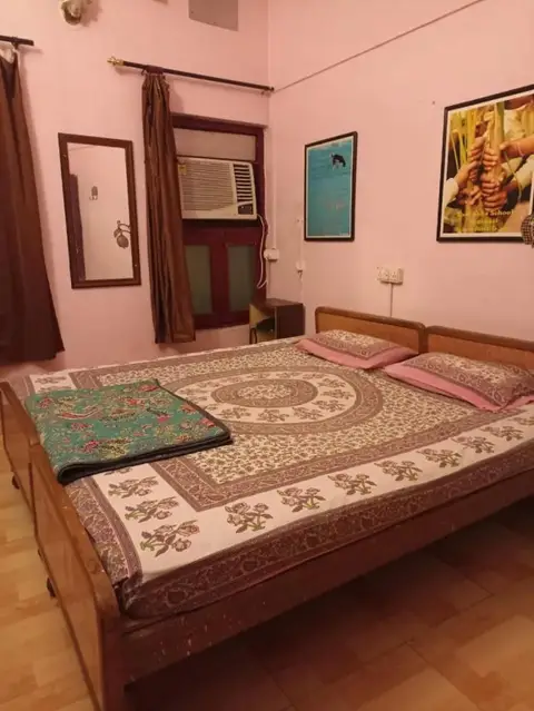 Urvashi Guest House — фото 4