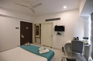 Тхане: Vista Premier At Thane West