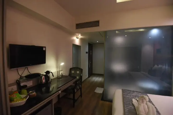 Тхане: Vista Premier At Thane West