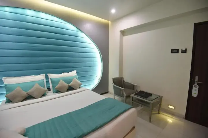 Тхане: Vista Premier At Thane West