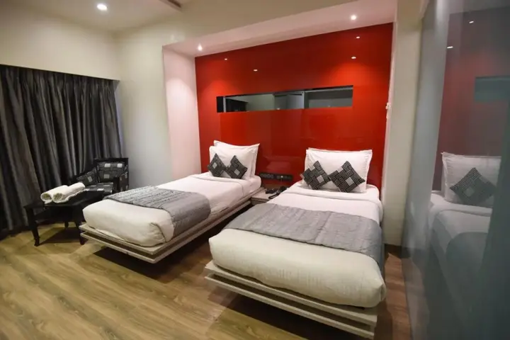 Тхане: Vista Premier At Thane West