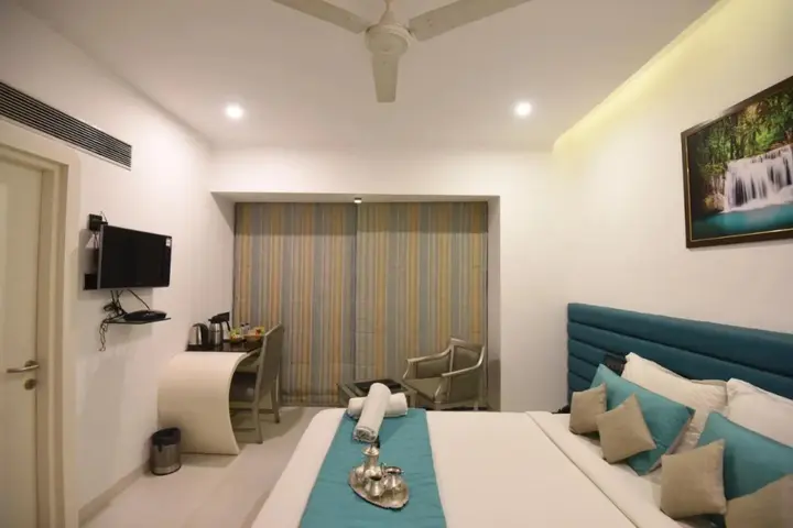 Тхане: Vista Premier At Thane West