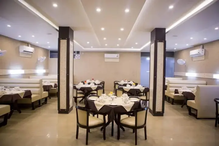 Ghasera: Hotel D Blossom