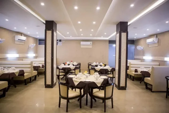 Ghasera: Hotel D Blossom