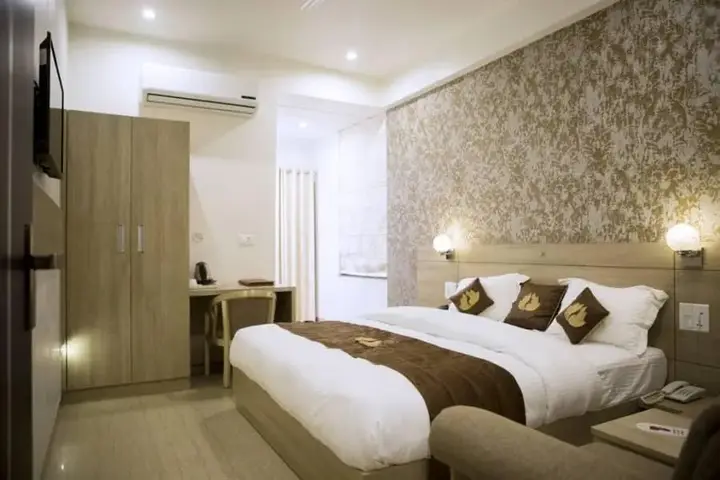 Ghasera: Hotel D Blossom