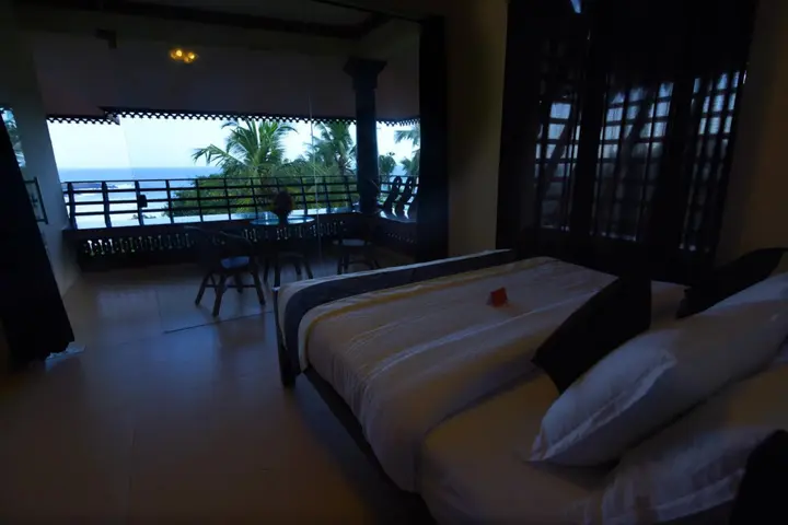 Ковалам: Kovalam Beach Hotel