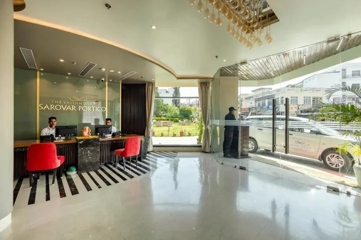 Катра: Hotel The Vaishnodevi