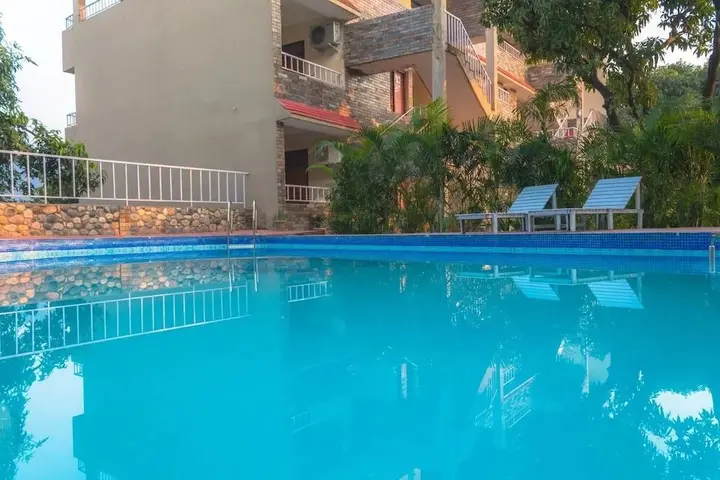 Наинитал: The Dukes Den Resort
