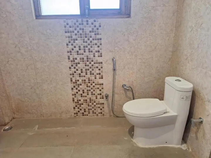 Лех: Tongspon Guest House