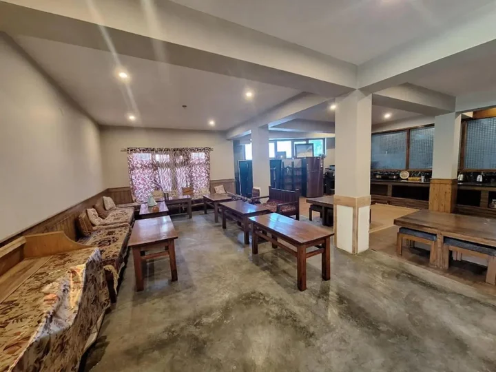 Лех: Tongspon Guest House